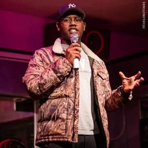 Meet your Posher, Casey